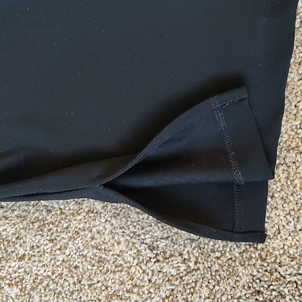 Boston Proper Travel Cold Shoulder Black Top Large - Picture 6 of 6